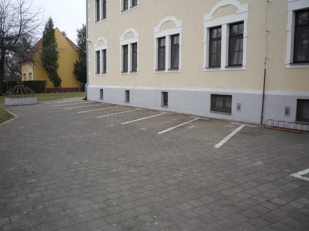 Hotel Koleje Zamecek Lednice Habitación foto