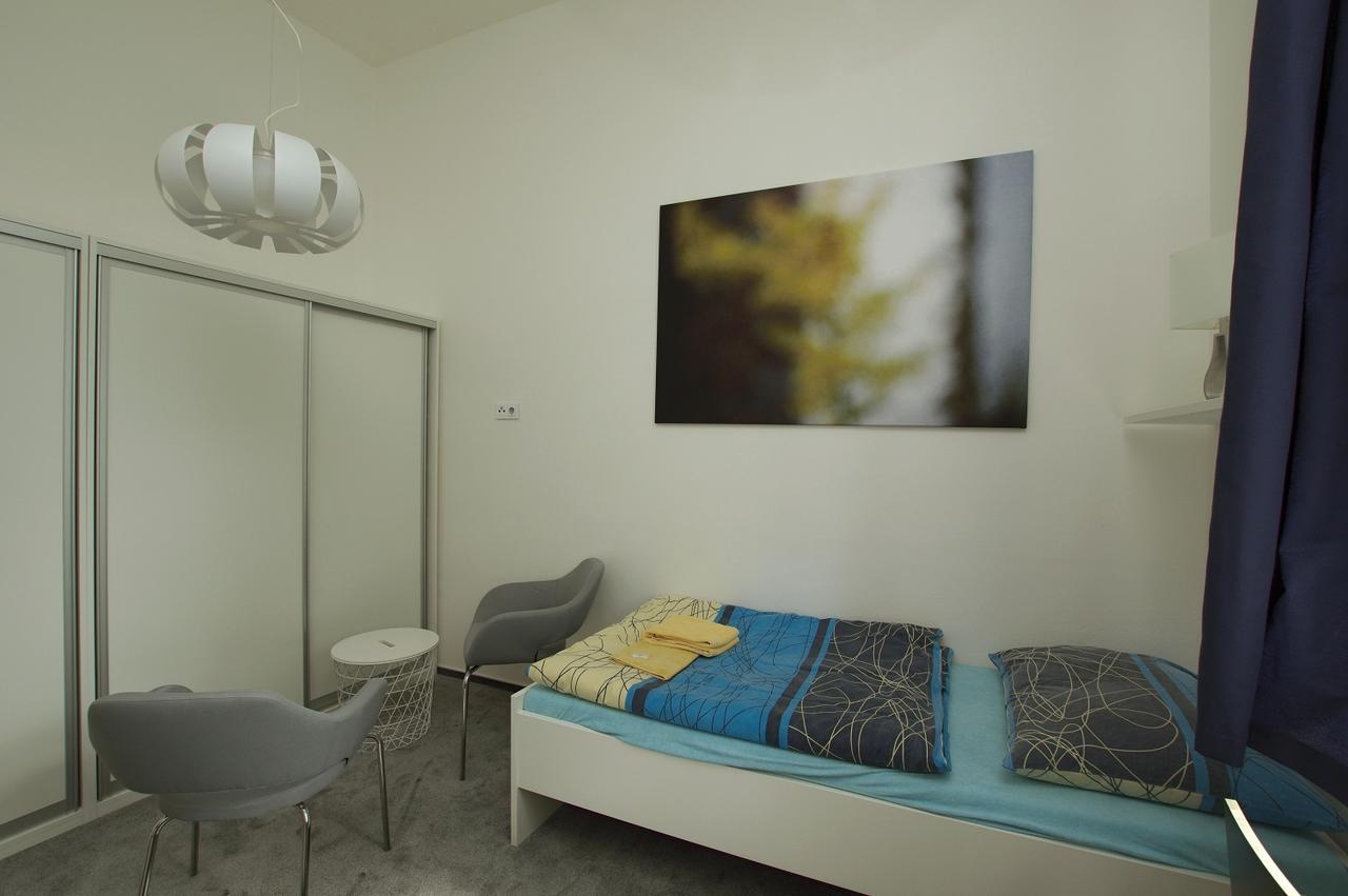 Hotel Koleje Zamecek Lednice Exterior foto